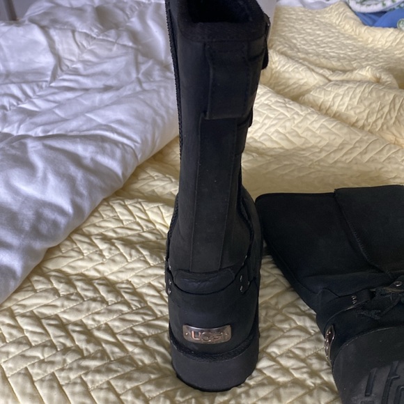 Ugg boots size 9 (Jasper) Good Condition - Picture 2 of 9